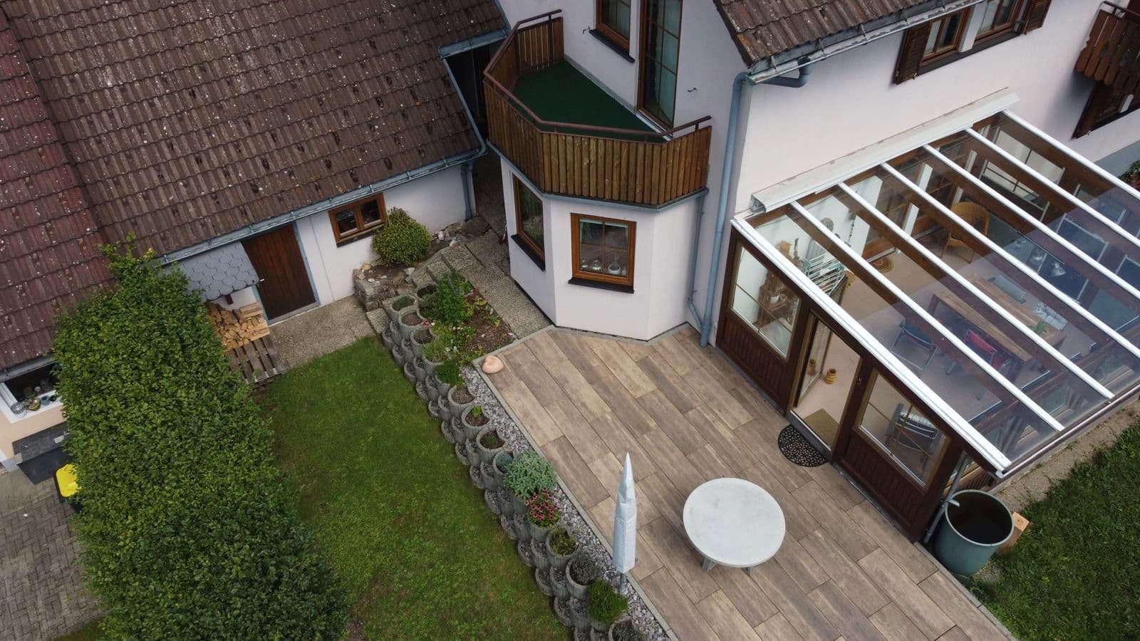 Predaj domu 224 m², pozemek 658 m², Unterkirnach, Bádensko-Wurttembersko Predaj domu 224 m², pozemek 658 m², Unterkirnach, Bádensko-Wurttembersko