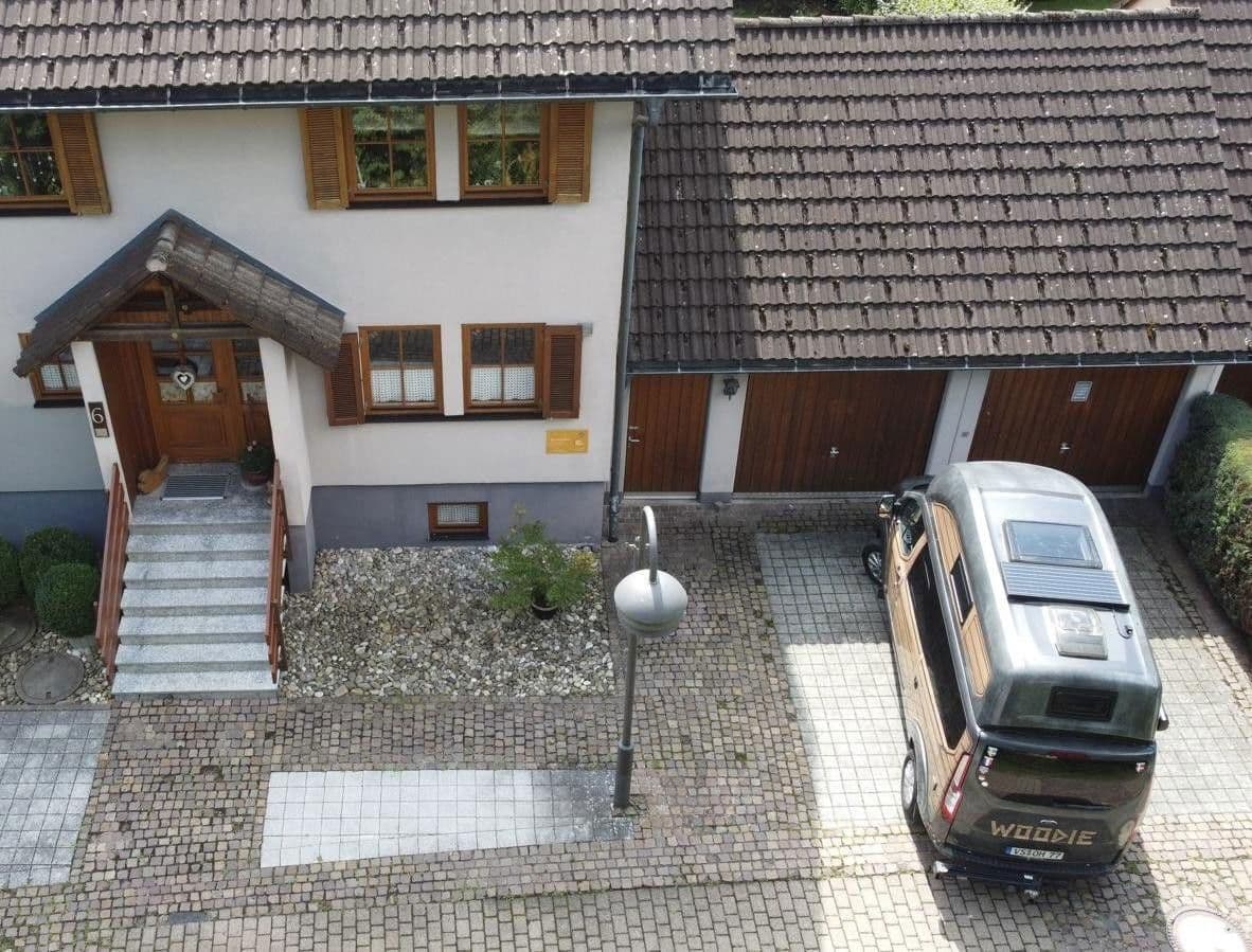 Predaj domu 224 m², pozemek 658 m², Unterkirnach, Bádensko-Wurttembersko Predaj domu 224 m², pozemek 658 m², Unterkirnach, Bádensko-Wurttembersko