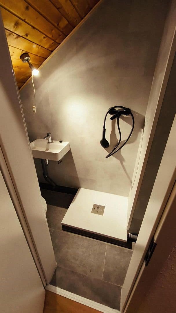 Prenájom bytu 1-izbový 20 m², Jahnstraße 42, Villingen-Schwenningen, Bádensko-Wurttembersko Prenájom bytu 1-izbový 20 m², Jahnstraße 42, Villingen-Schwenningen, Bádensko-Wurttembersko