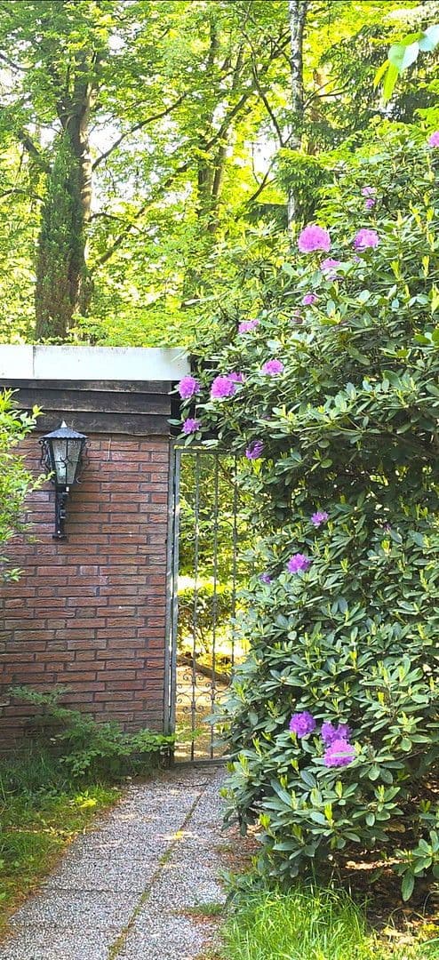 Predaj domu 420 m², pozemek 5.300 m², Wennerstorfer Kirchweg, Wenzendorf, Dolné Sasko Predaj domu 420 m², pozemek 5.300 m², Wennerstorfer Kirchweg, Wenzendorf, Dolné Sasko