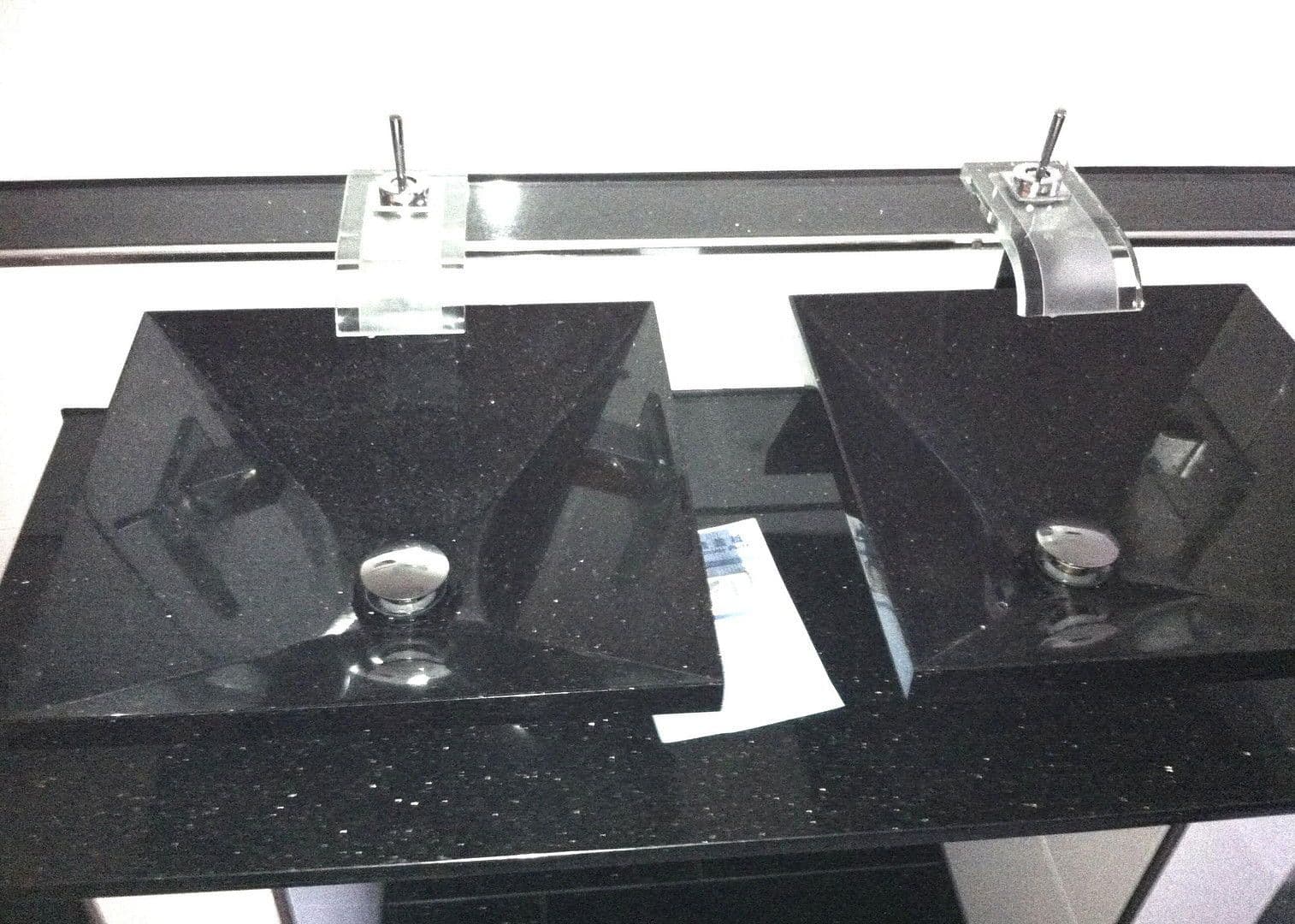 Predaj domu 420 m², pozemek 5.300 m², Wennerstorfer Kirchweg, Wenzendorf, Dolné Sasko Predaj domu 420 m², pozemek 5.300 m², Wennerstorfer Kirchweg, Wenzendorf, Dolné Sasko