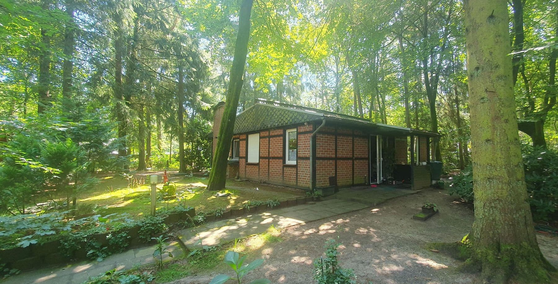 Predaj domu 420 m², pozemek 5.300 m², Wennerstorfer Kirchweg, Wenzendorf, Dolné Sasko Predaj domu 420 m², pozemek 5.300 m², Wennerstorfer Kirchweg, Wenzendorf, Dolné Sasko