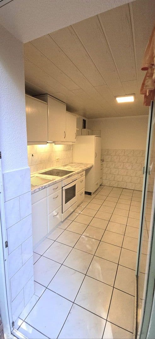 Predaj domu 420 m², pozemek 5.300 m², Wennerstorfer Kirchweg, Wenzendorf, Dolné Sasko Predaj domu 420 m², pozemek 5.300 m², Wennerstorfer Kirchweg, Wenzendorf, Dolné Sasko