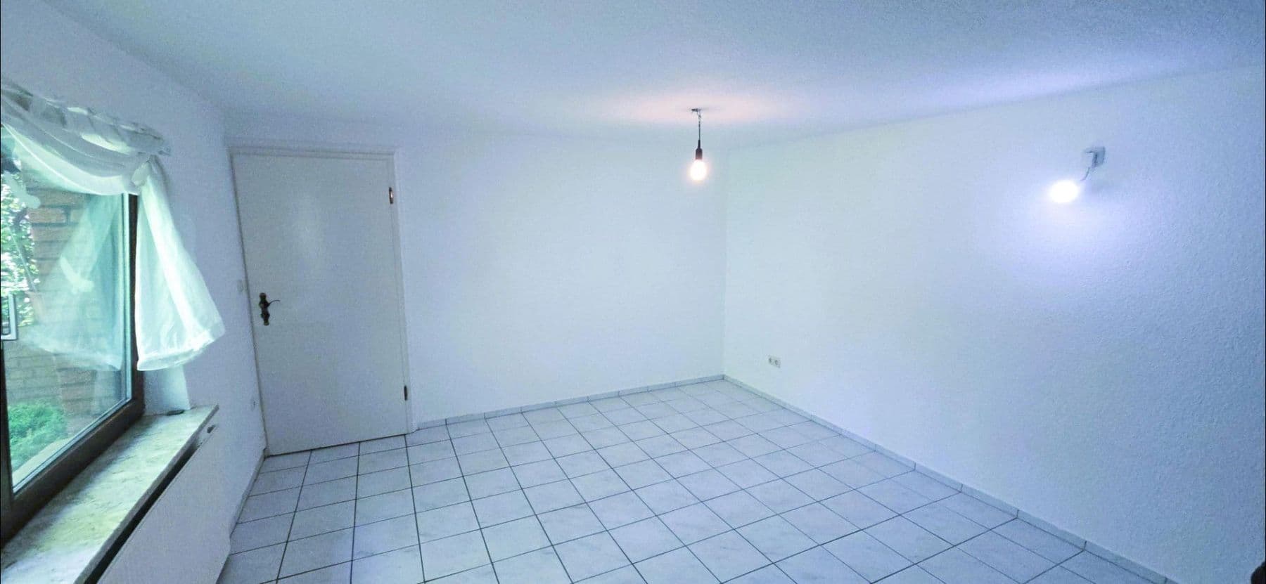 Predaj domu 420 m², pozemek 5.300 m², Wennerstorfer Kirchweg, Wenzendorf, Dolné Sasko Predaj domu 420 m², pozemek 5.300 m², Wennerstorfer Kirchweg, Wenzendorf, Dolné Sasko