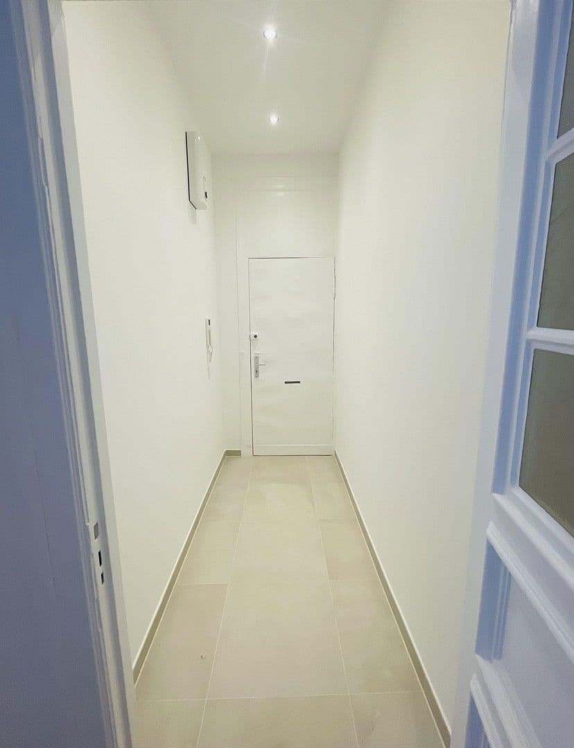 Prenájom kancelárie 77 m², Berlin, Berlín Prenájom kancelárie 77 m², Berlin, Berlín