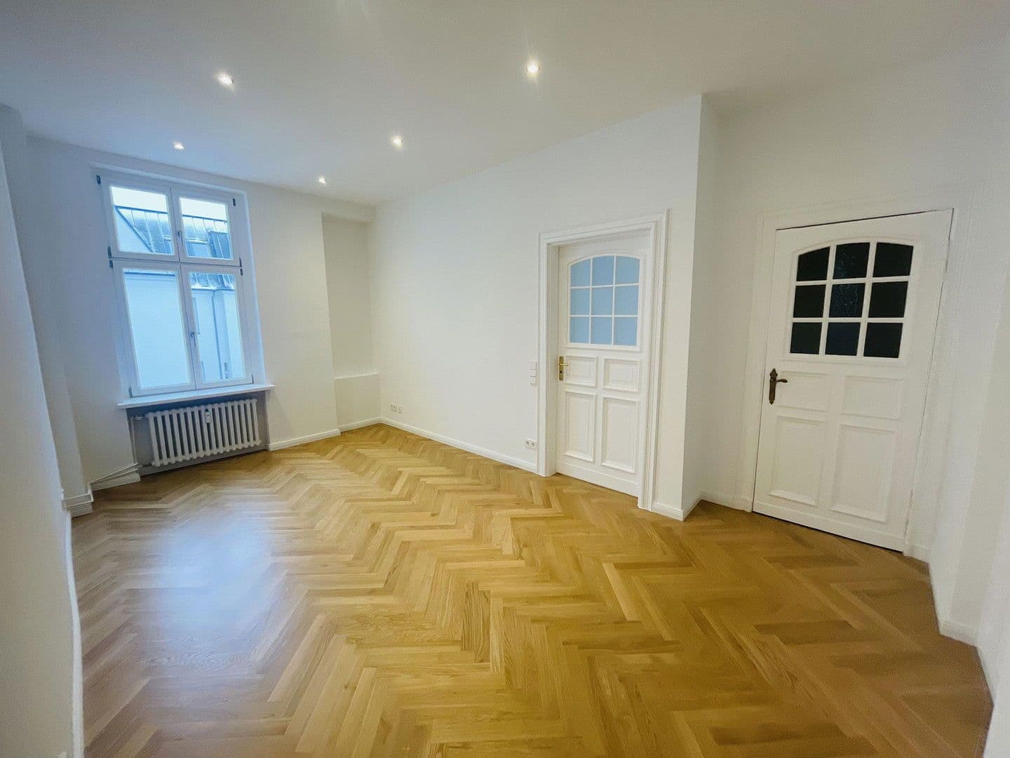 Prenájom kancelárie 77 m², Berlin, Berlín Prenájom kancelárie 77 m², Berlin, Berlín
