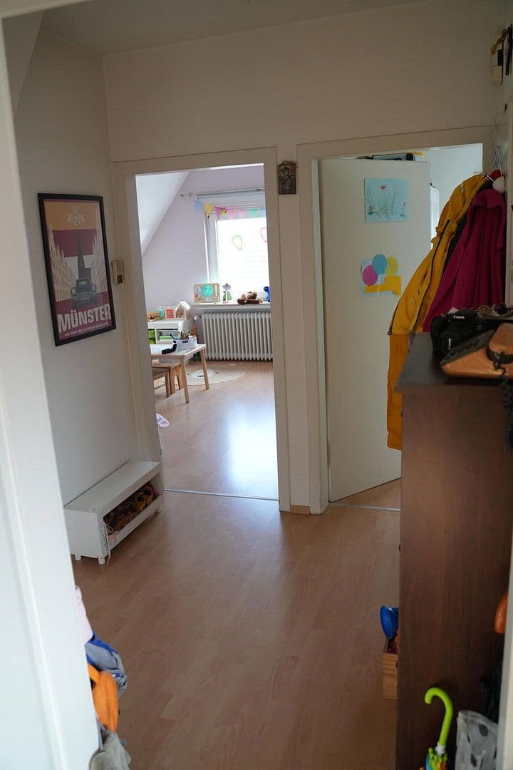 Prenájom bytu 3-izbový 66 m², Gringsstraße 23, Bonn, Severné Porýnie - Westfálsko Prenájom bytu 3-izbový 66 m², Gringsstraße 23, Bonn, Severné Porýnie - Westfálsko