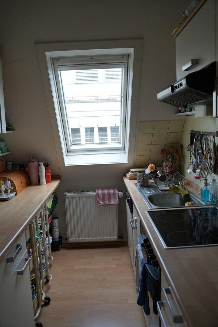 Prenájom bytu 3-izbový 66 m², Gringsstraße 23, Bonn, Severné Porýnie - Westfálsko Prenájom bytu 3-izbový 66 m², Gringsstraße 23, Bonn, Severné Porýnie - Westfálsko