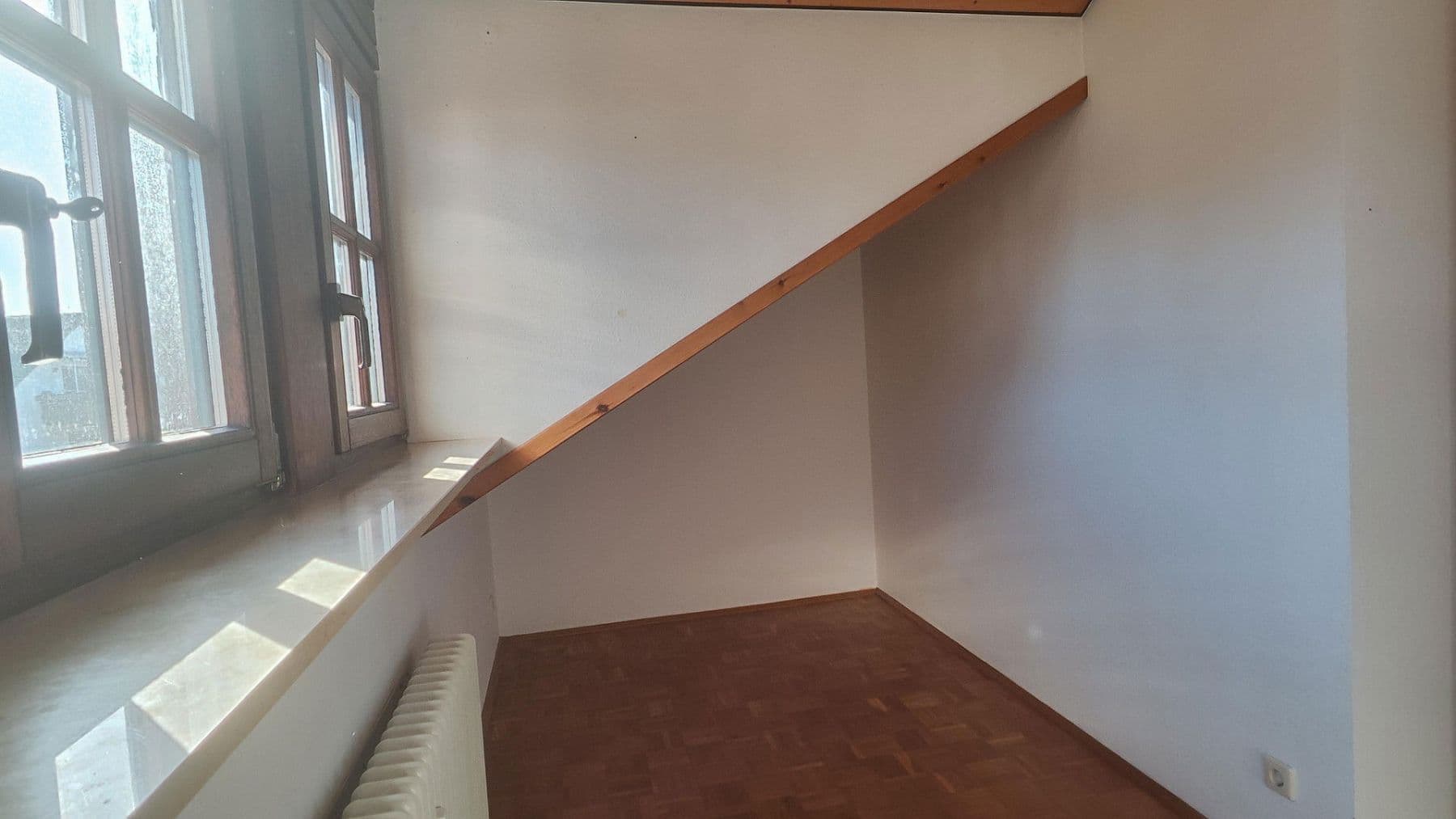 Predaj bytu 4-izbový 96 m², Waldbronn, Bádensko-Wurttembersko Predaj bytu 4-izbový 96 m², Waldbronn, Bádensko-Wurttembersko