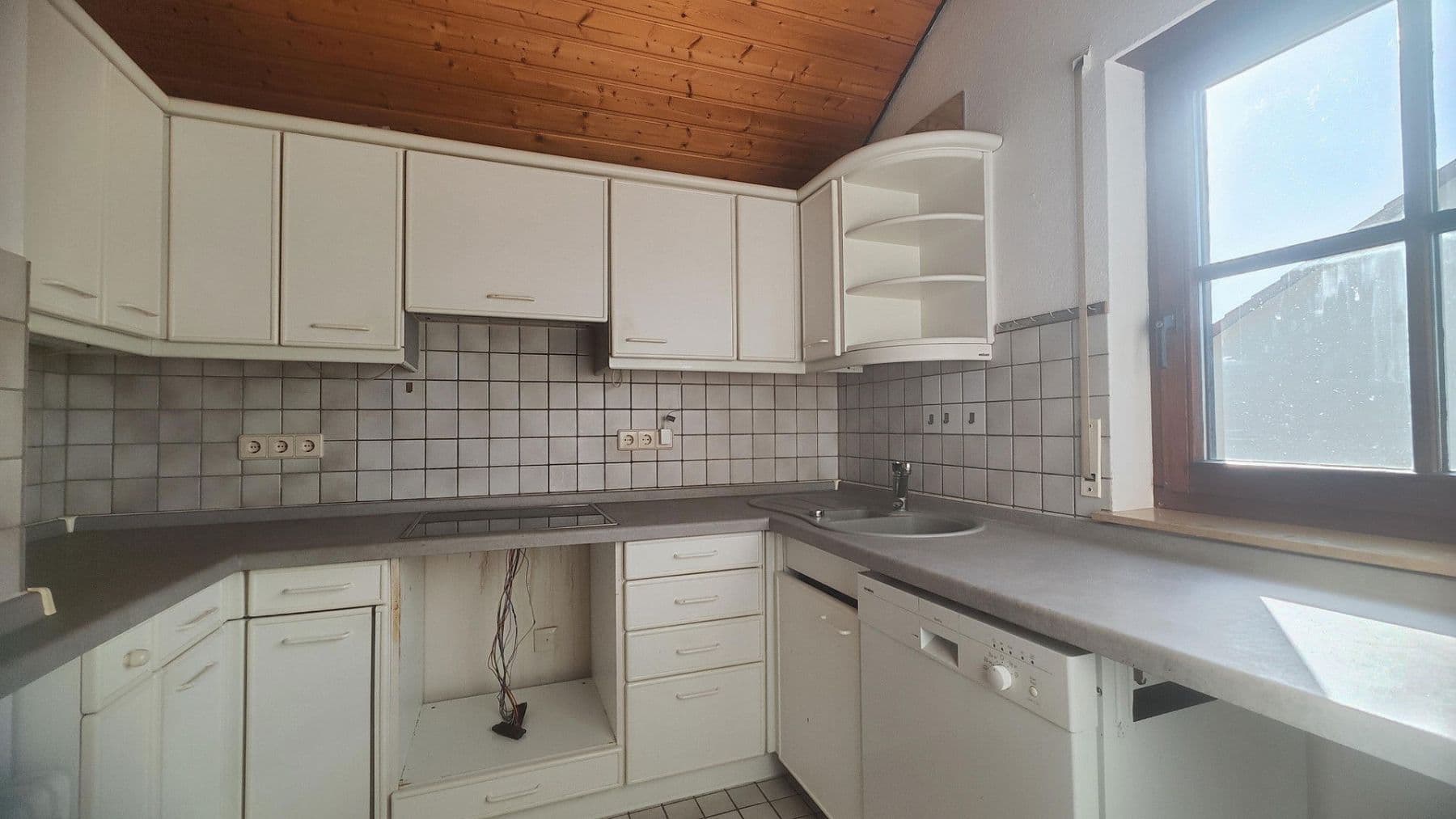 Predaj bytu 4-izbový 96 m², Waldbronn, Bádensko-Wurttembersko Predaj bytu 4-izbový 96 m², Waldbronn, Bádensko-Wurttembersko