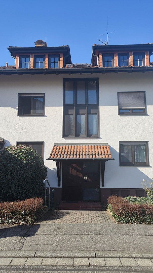 Predaj bytu 4-izbový 96 m², Waldbronn, Bádensko-Wurttembersko Predaj bytu 4-izbový 96 m², Waldbronn, Bádensko-Wurttembersko