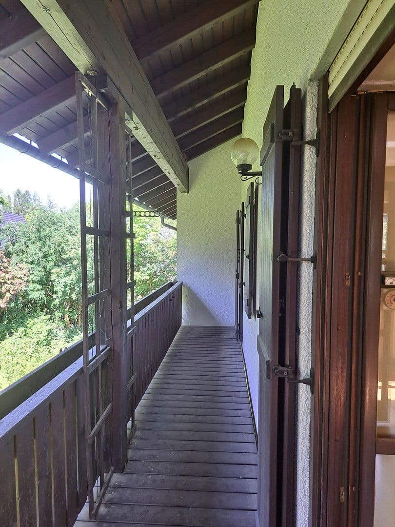 Predaj domu 268 m², pozemek 1.086 m², Ludwig-Ganghofer-Str. 36, Grünwald, Bavorsko Predaj domu 268 m², pozemek 1.086 m², Ludwig-Ganghofer-Str. 36, Grünwald, Bavorsko