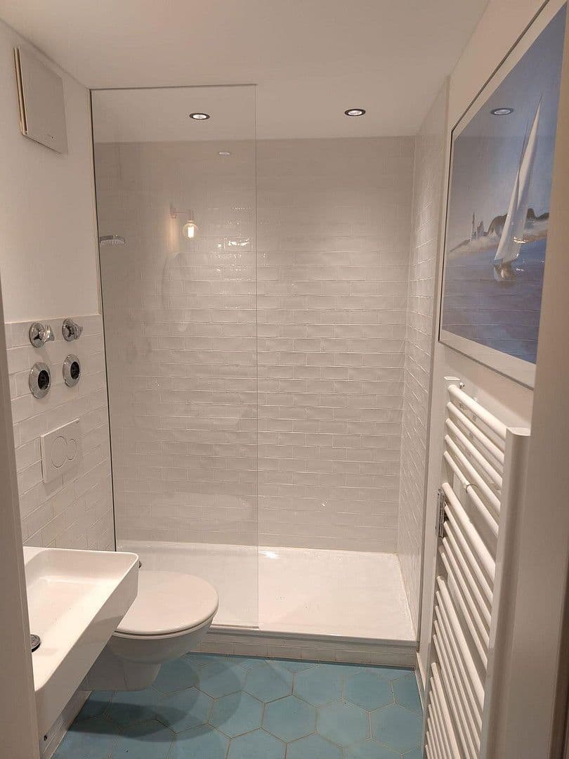 Prenájom bytu 3-izbový 102 m², Memlingstr. 2, München, Bavorsko Prenájom bytu 3-izbový 102 m², Memlingstr. 2, München, Bavorsko