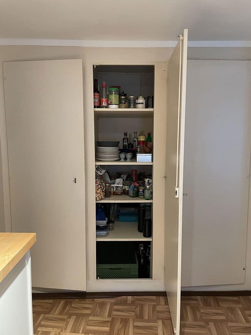 Prenájom bytu 2-izbový 54 m², Hauptstraße 220, Heidelberg, Bádensko-Wurttembersko Prenájom bytu 2-izbový 54 m², Hauptstraße 220, Heidelberg, Bádensko-Wurttembersko