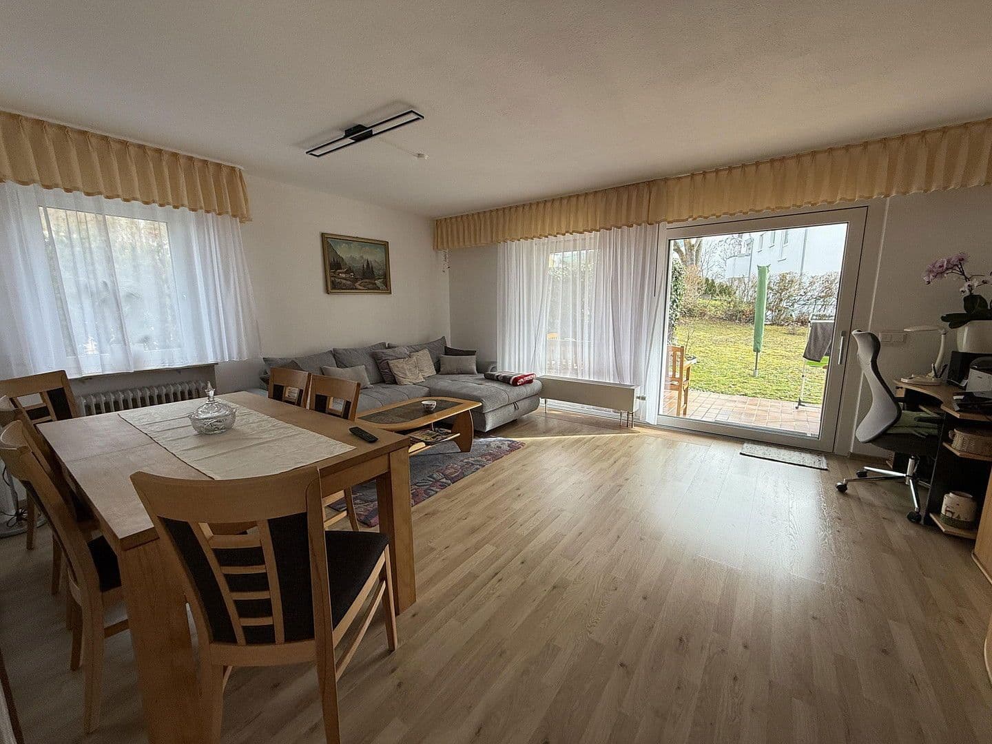 Predaj domu 383 m², pozemek 672 m², Auf der Gans 24, Stuttgart Sommerrain, Bádensko-Wurttembersko Predaj domu 383 m², pozemek 672 m², Auf der Gans 24, Stuttgart Sommerrain, Bádensko-Wurttembersko