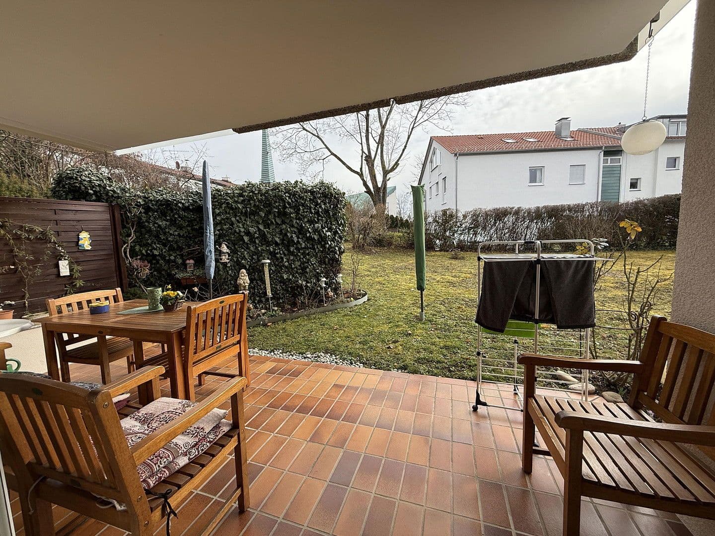 Predaj domu 383 m², pozemek 672 m², Auf der Gans 24, Stuttgart Sommerrain, Bádensko-Wurttembersko Predaj domu 383 m², pozemek 672 m², Auf der Gans 24, Stuttgart Sommerrain, Bádensko-Wurttembersko