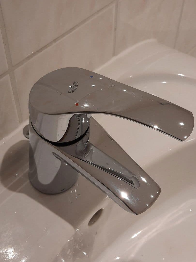 Prenájom domu 77 m², pozemek 200 m², Chemnitzer Str. 15, Limbach-Oberfrohna, Sasko Prenájom domu 77 m², pozemek 200 m², Chemnitzer Str. 15, Limbach-Oberfrohna, Sasko