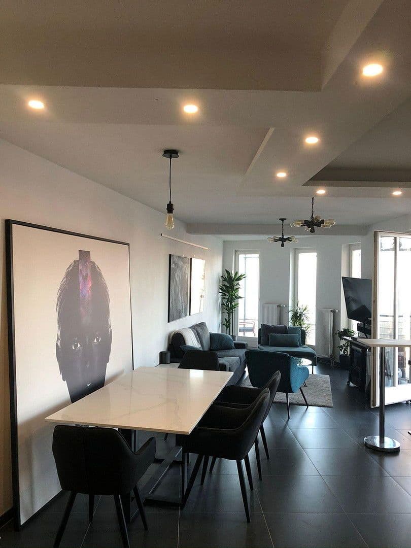 Prenájom bytu 2-izbový 53 m², Hertzbergstraße 18, Berlin, Berlín Prenájom bytu 2-izbový 53 m², Hertzbergstraße 18, Berlin, Berlín