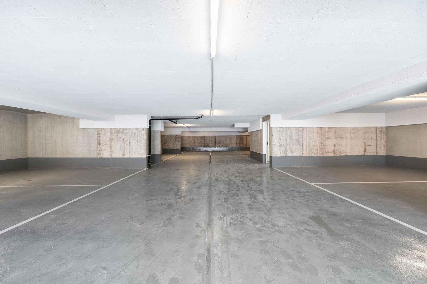 Prenájom bytu 4-izbový 118 m², Sulzbachstr. 50, Oberndorf am Neckar, Bádensko-Wurttembersko Prenájom bytu 4-izbový 118 m², Sulzbachstr. 50, Oberndorf am Neckar, Bádensko-Wurttembersko