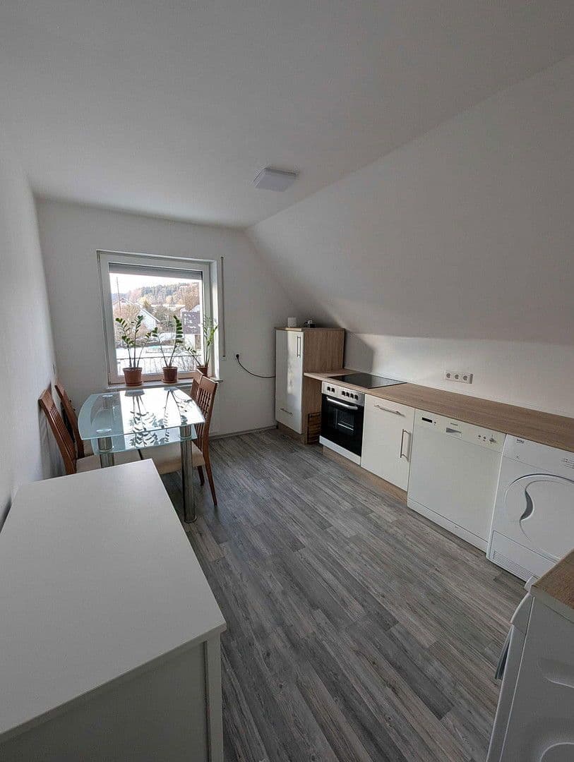 Predaj domu 115 m², pozemek 683 m², Walkertshofen, Bavorsko Predaj domu 115 m², pozemek 683 m², Walkertshofen, Bavorsko