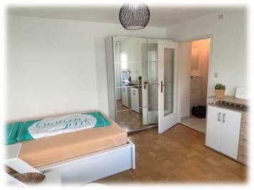 Prenájom bytu 1-izbový 22 m², Stuttgart, Bádensko-Wurttembersko Prenájom bytu 1-izbový 22 m², Stuttgart, Bádensko-Wurttembersko