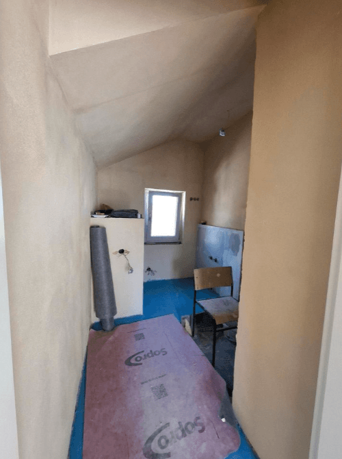 Predaj domu 208 m², pozemek 474 m², Albertshofen, Bavorsko Predaj domu 208 m², pozemek 474 m², Albertshofen, Bavorsko