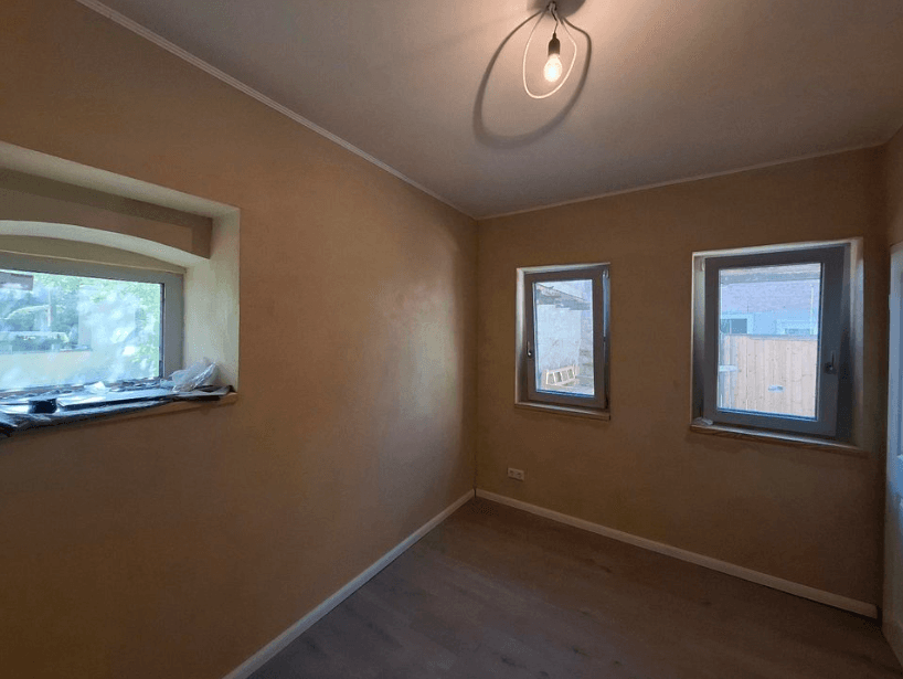 Predaj domu 208 m², pozemek 474 m², Albertshofen, Bavorsko Predaj domu 208 m², pozemek 474 m², Albertshofen, Bavorsko