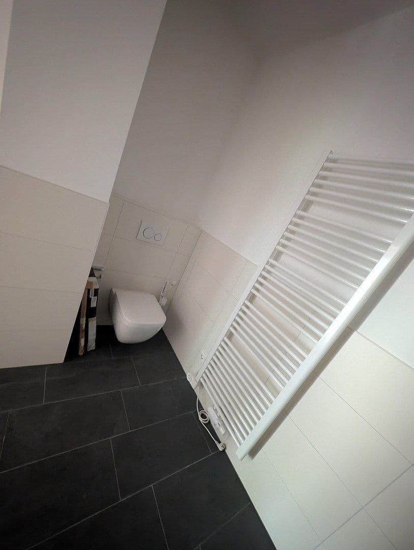 Prenájom bytu 2-izbový 94 m², Mahlsdorferstr 7-8, Berlin Köpenick, Berlín Prenájom bytu 2-izbový 94 m², Mahlsdorferstr 7-8, Berlin Köpenick, Berlín