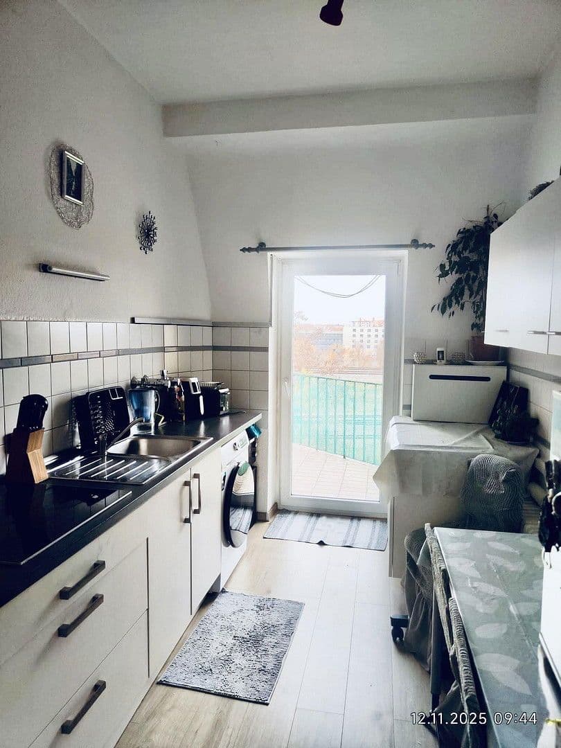 Prenájom bytu 2-izbový 63 m², Hessestr. 6, Nürnberg, Bavorsko Prenájom bytu 2-izbový 63 m², Hessestr. 6, Nürnberg, Bavorsko