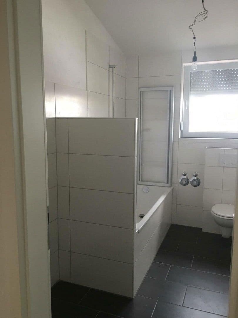 Predaj bytu 3-izbový 90 m², Walldorf, Bádensko-Wurttembersko Predaj bytu 3-izbový 90 m², Walldorf, Bádensko-Wurttembersko