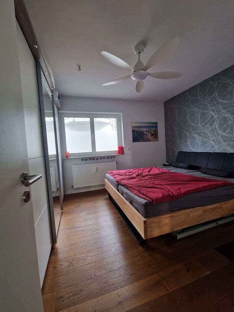 Predaj bytu 3-izbový 72 m², Vallendar, Porýnie-Falcko Predaj bytu 3-izbový 72 m², Vallendar, Porýnie-Falcko