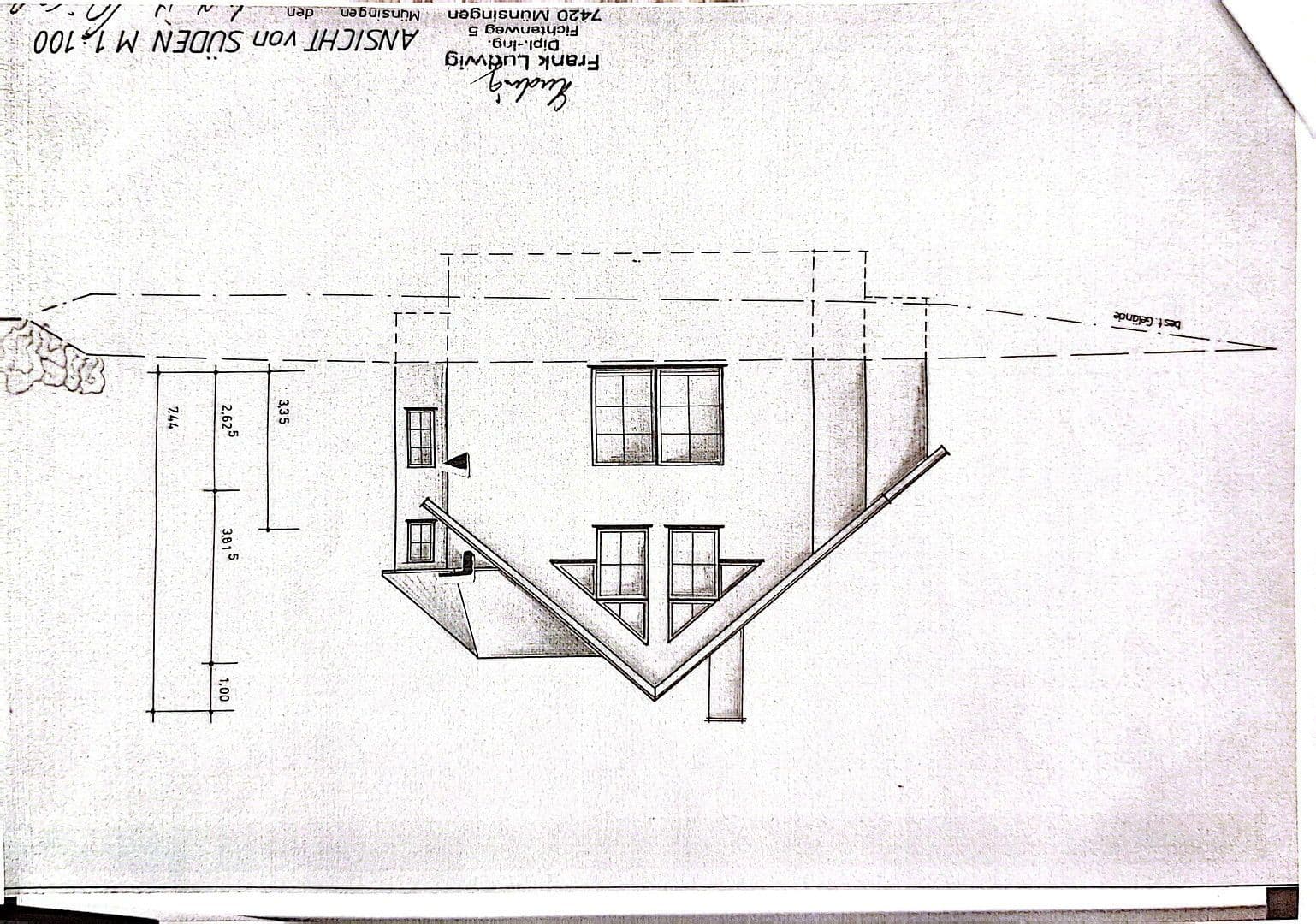 Predaj domu 175 m², pozemek 757 m², Krokusweg 1, Münsingen, Bádensko-Wurttembersko Predaj domu 175 m², pozemek 757 m², Krokusweg 1, Münsingen, Bádensko-Wurttembersko