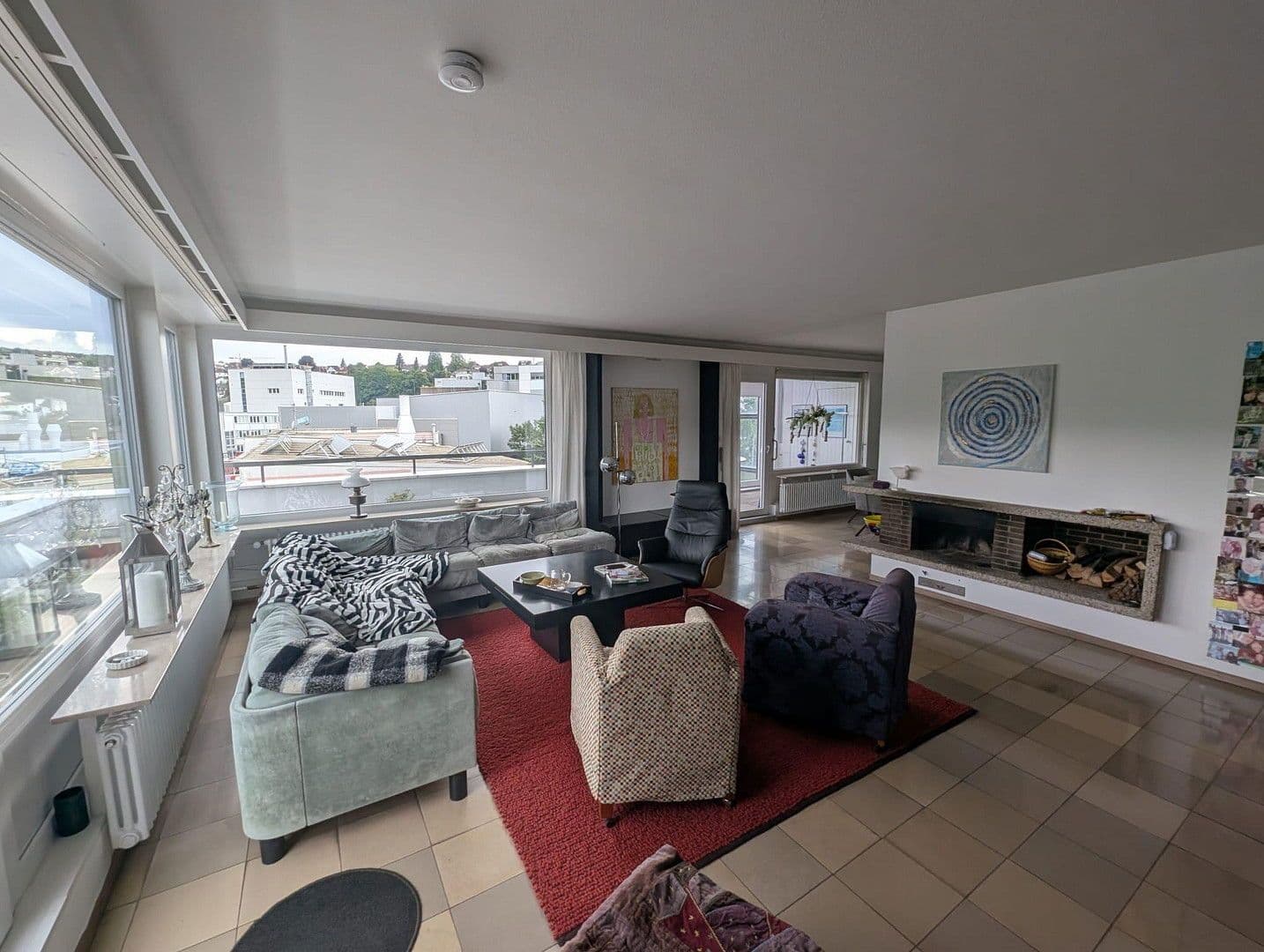 Prenájom bytu 4-izbový 121 m², Pforzheim, Bádensko-Wurttembersko Prenájom bytu 4-izbový 121 m², Pforzheim, Bádensko-Wurttembersko