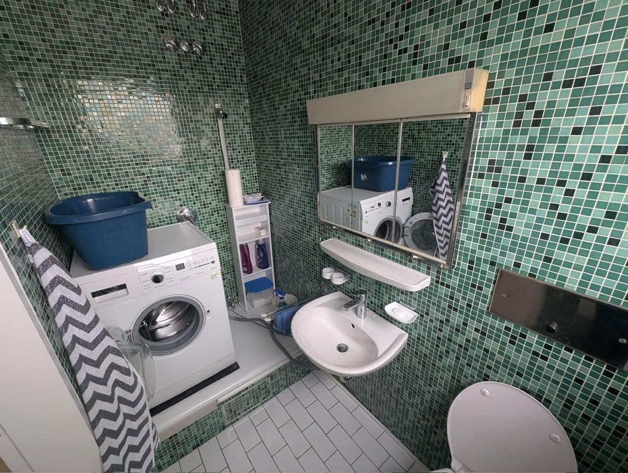 Prenájom bytu 4-izbový 121 m², Pforzheim, Bádensko-Wurttembersko Prenájom bytu 4-izbový 121 m², Pforzheim, Bádensko-Wurttembersko