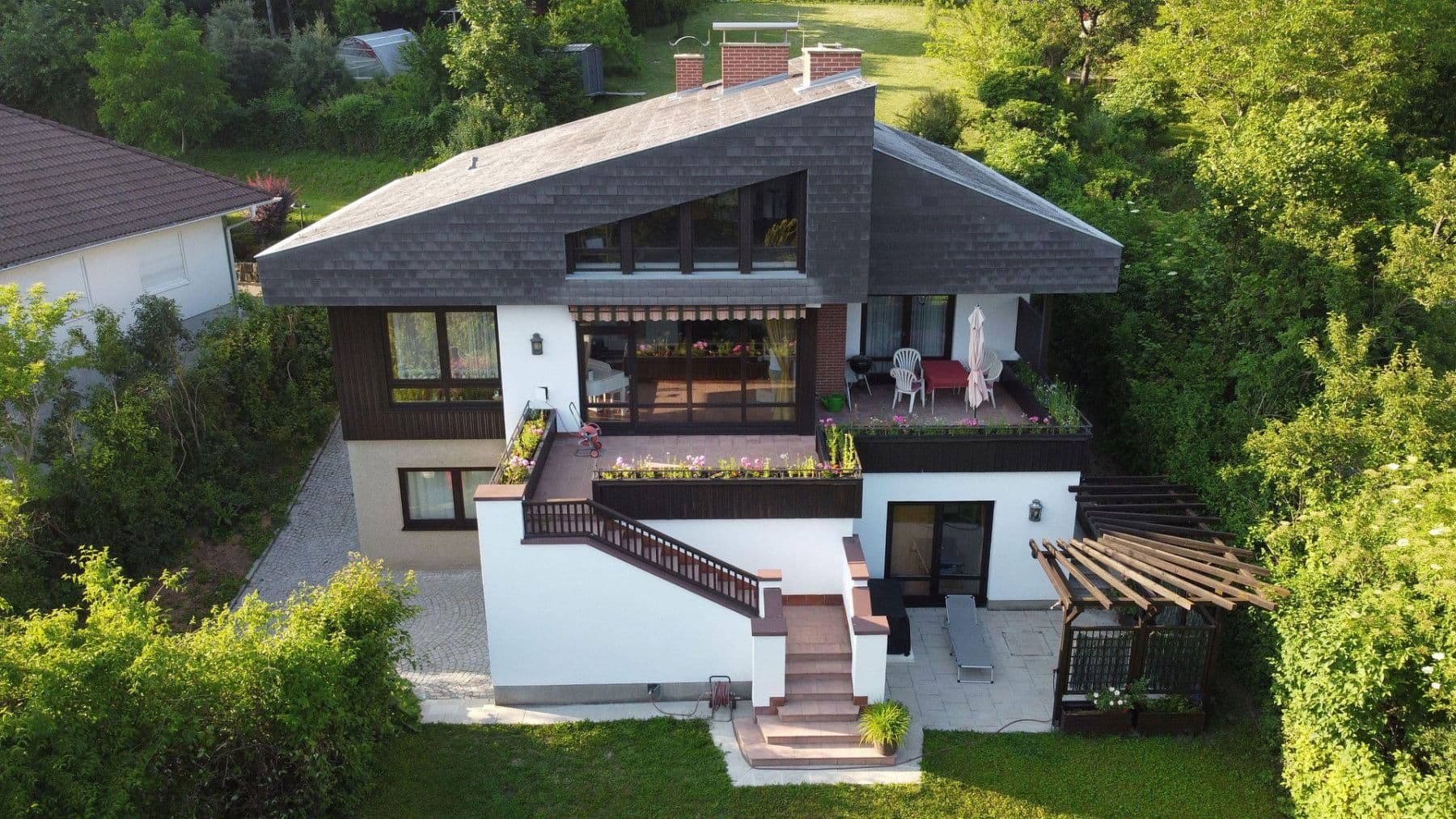 Predaj domu 250 m², pozemek 1.113 m², Niederwaldstraße 22, Eichgraben, Dolné Rakúsko Predaj domu 250 m², pozemek 1.113 m², Niederwaldstraße 22, Eichgraben, Dolné Rakúsko