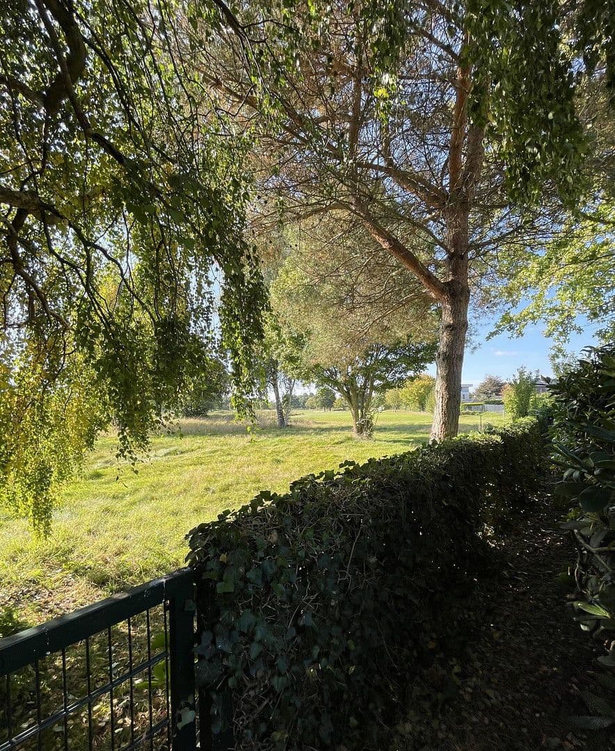 Predaj domu 360 m², pozemek 1.240 m², Paustian-Ring 122, Bad Bramstedt, Šlezvicko-Holštajnsko Predaj domu 360 m², pozemek 1.240 m², Paustian-Ring 122, Bad Bramstedt, Šlezvicko-Holštajnsko