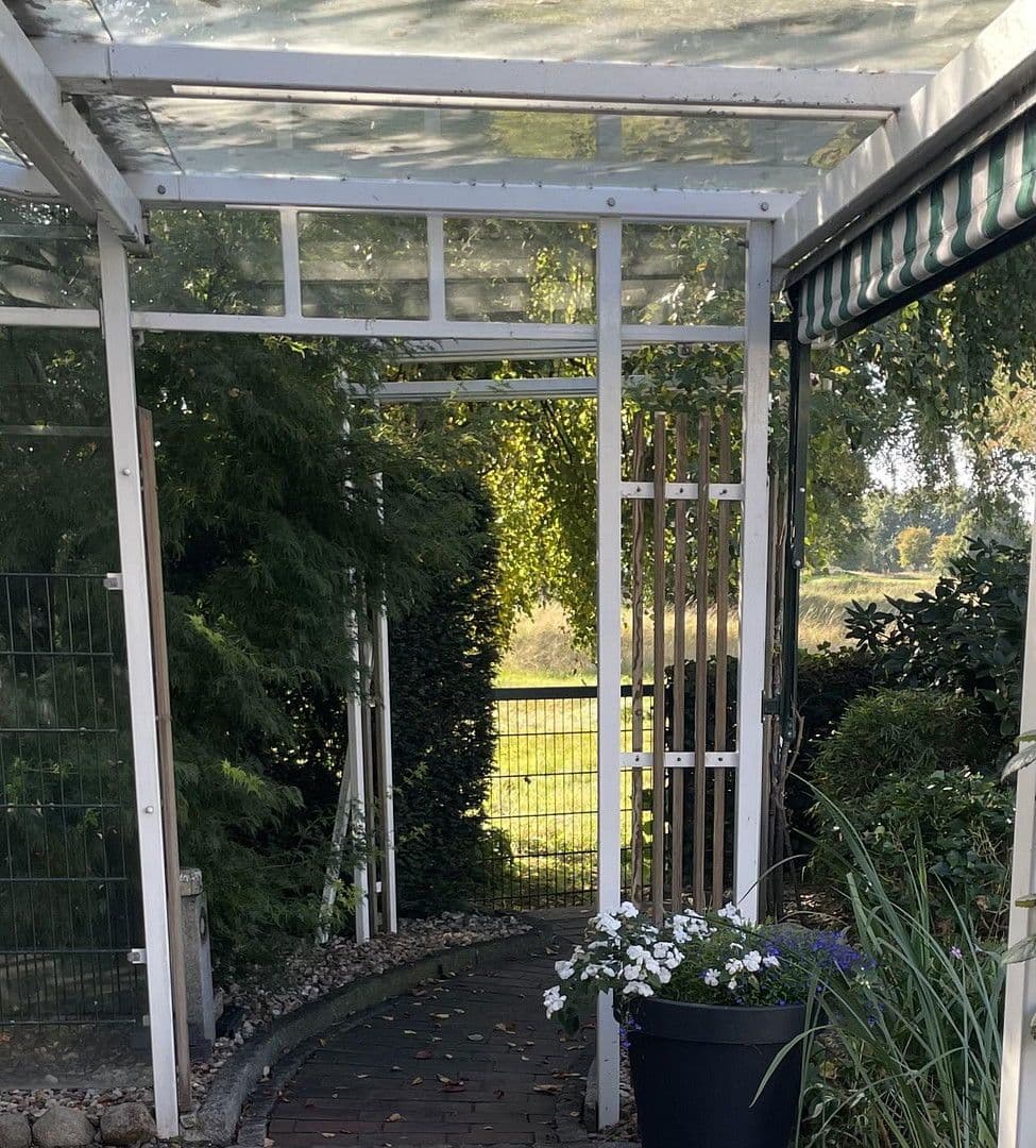 Predaj domu 360 m², pozemek 1.240 m², Paustian-Ring 122, Bad Bramstedt, Šlezvicko-Holštajnsko Predaj domu 360 m², pozemek 1.240 m², Paustian-Ring 122, Bad Bramstedt, Šlezvicko-Holštajnsko