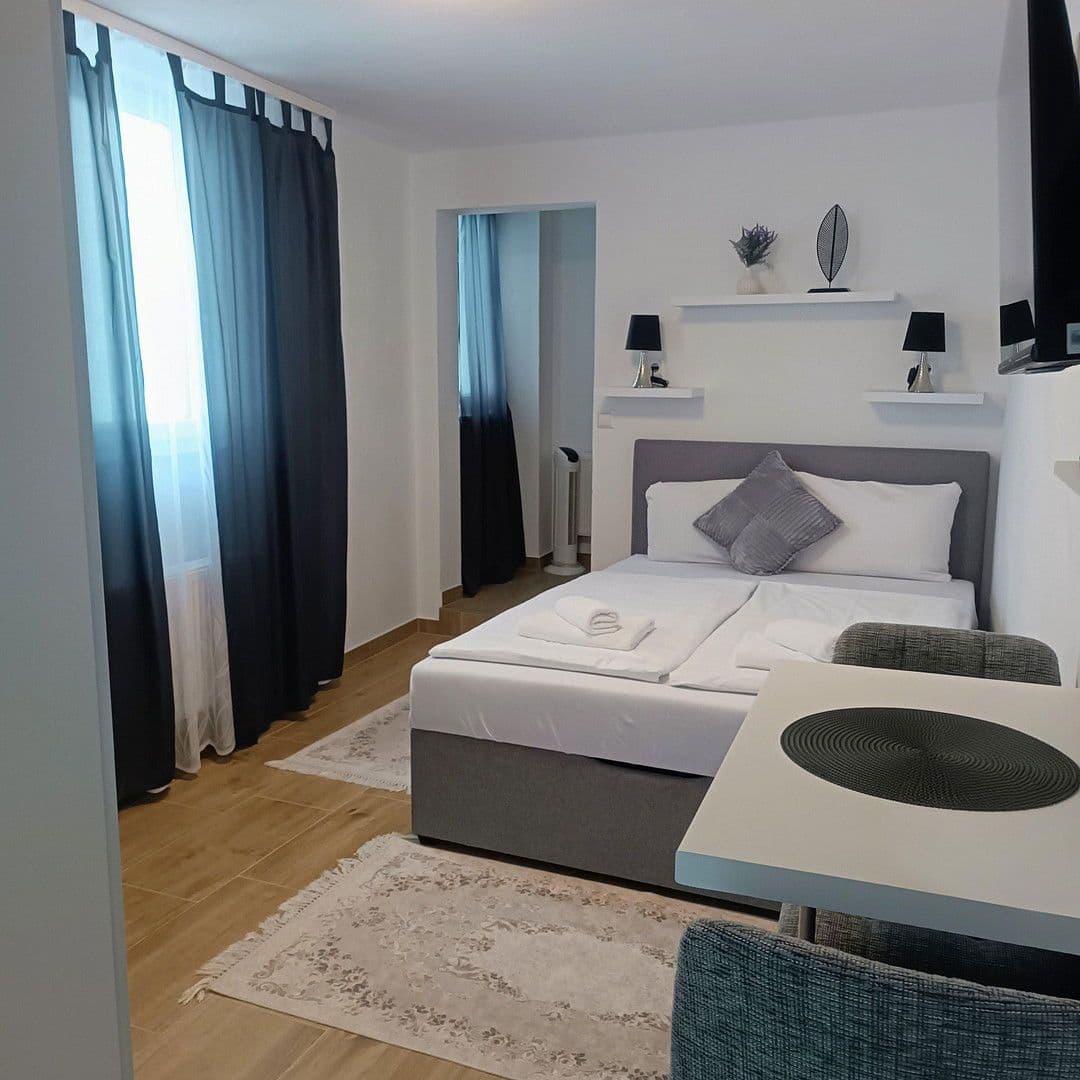 Prenájom bytu 1-izbový 36 m², Kaiserslautern, Porýnie-Falcko Prenájom bytu 1-izbový 36 m², Kaiserslautern, Porýnie-Falcko