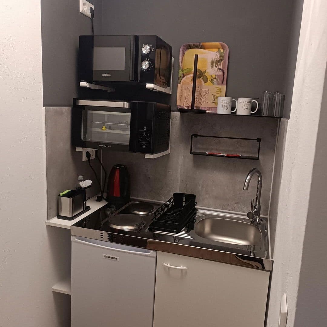 Prenájom bytu 1-izbový 36 m², Kaiserslautern, Porýnie-Falcko Prenájom bytu 1-izbový 36 m², Kaiserslautern, Porýnie-Falcko