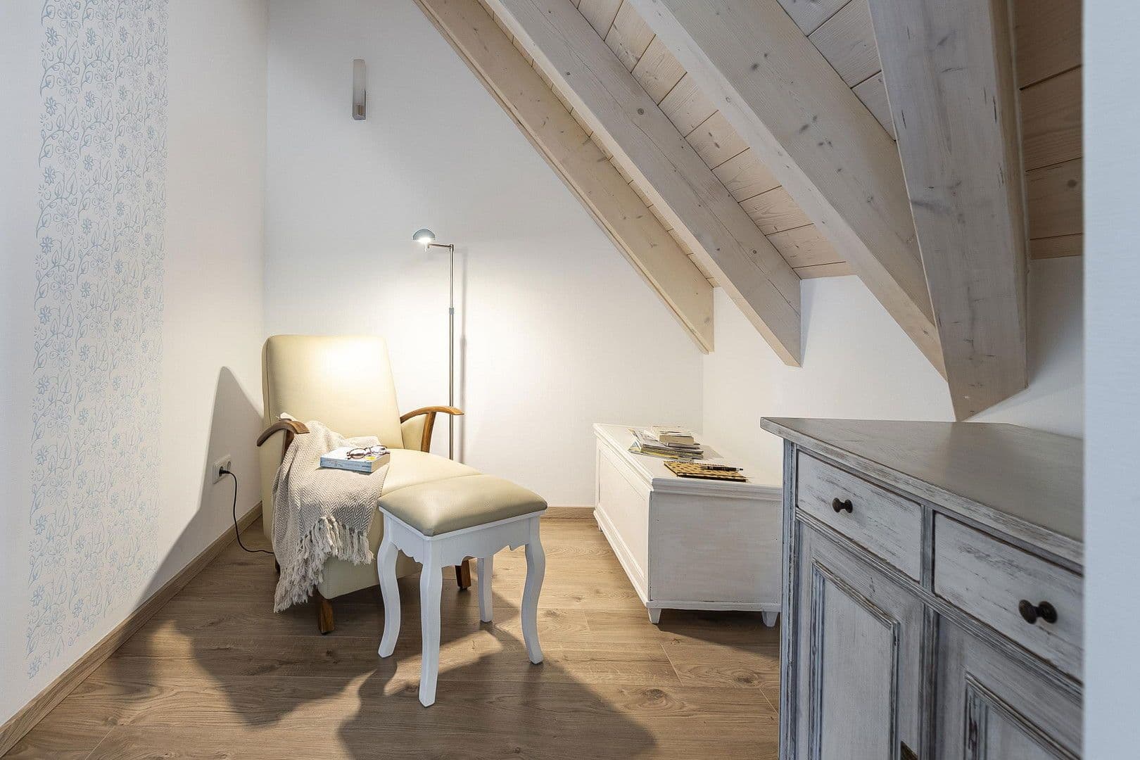 Predaj domu 120 m², pozemek 497 m², Zum Golfpark 9, Dranske, Meklenbursko-Predpomoransko Predaj domu 120 m², pozemek 497 m², Zum Golfpark 9, Dranske, Meklenbursko-Predpomoransko