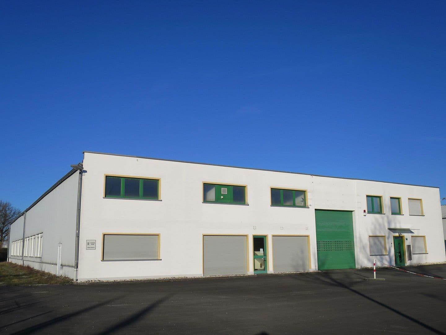 Prenájom nebytového priestoru 1.700 m², Windmüllerstr. 50, Lippstadt, Severné Porýnie - Westfálsko Prenájom nebytového priestoru 1.700 m², Windmüllerstr. 50, Lippstadt, Severné Porýnie - Westfálsko