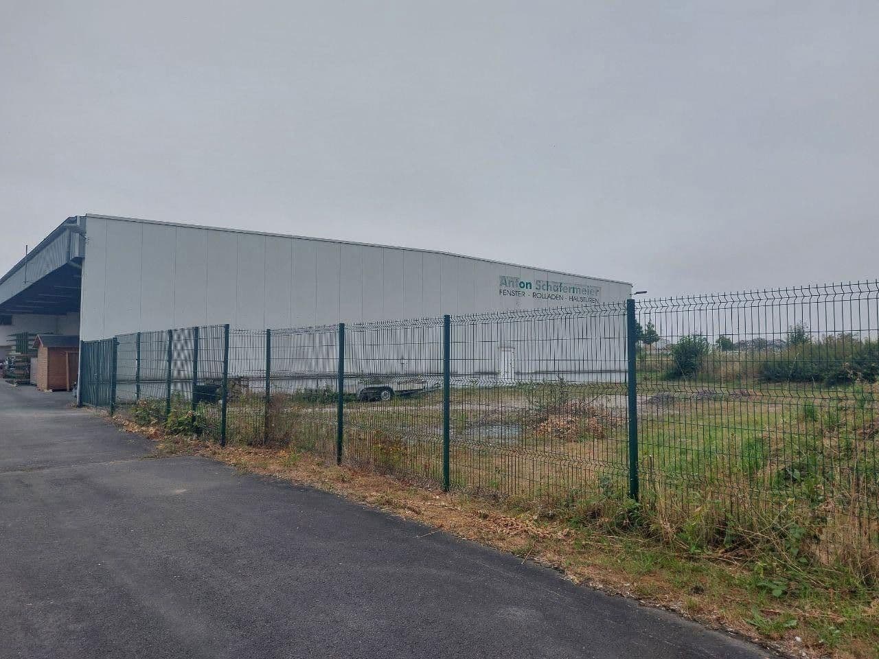 Prenájom nebytového priestoru 1.700 m², Windmüllerstr. 50, Lippstadt, Severné Porýnie - Westfálsko Prenájom nebytového priestoru 1.700 m², Windmüllerstr. 50, Lippstadt, Severné Porýnie - Westfálsko