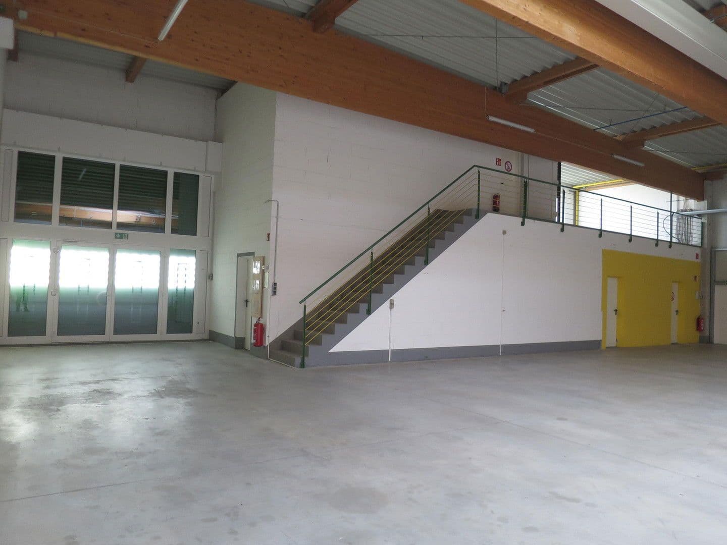 Prenájom nebytového priestoru 1.700 m², Windmüllerstr. 50, Lippstadt, Severné Porýnie - Westfálsko Prenájom nebytového priestoru 1.700 m², Windmüllerstr. 50, Lippstadt, Severné Porýnie - Westfálsko