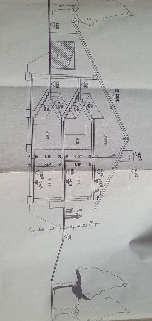 Predaj domu 270 m², pozemek 1.648 m², Hermersberg, Porýnie-Falcko Predaj domu 270 m², pozemek 1.648 m², Hermersberg, Porýnie-Falcko