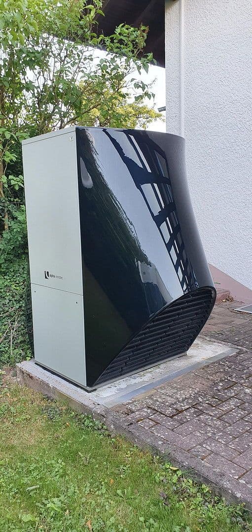 Predaj domu 270 m², pozemek 1.648 m², Hermersberg, Porýnie-Falcko Predaj domu 270 m², pozemek 1.648 m², Hermersberg, Porýnie-Falcko