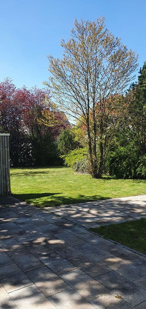 Predaj domu 270 m², pozemek 1.648 m², Hermersberg, Porýnie-Falcko Predaj domu 270 m², pozemek 1.648 m², Hermersberg, Porýnie-Falcko