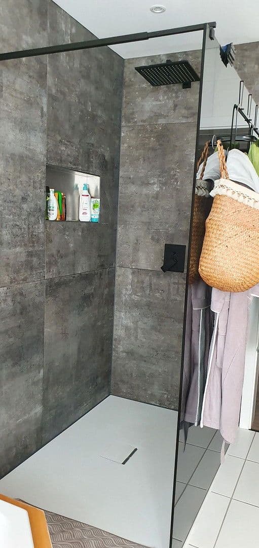 Predaj domu 270 m², pozemek 1.648 m², Hermersberg, Porýnie-Falcko Predaj domu 270 m², pozemek 1.648 m², Hermersberg, Porýnie-Falcko