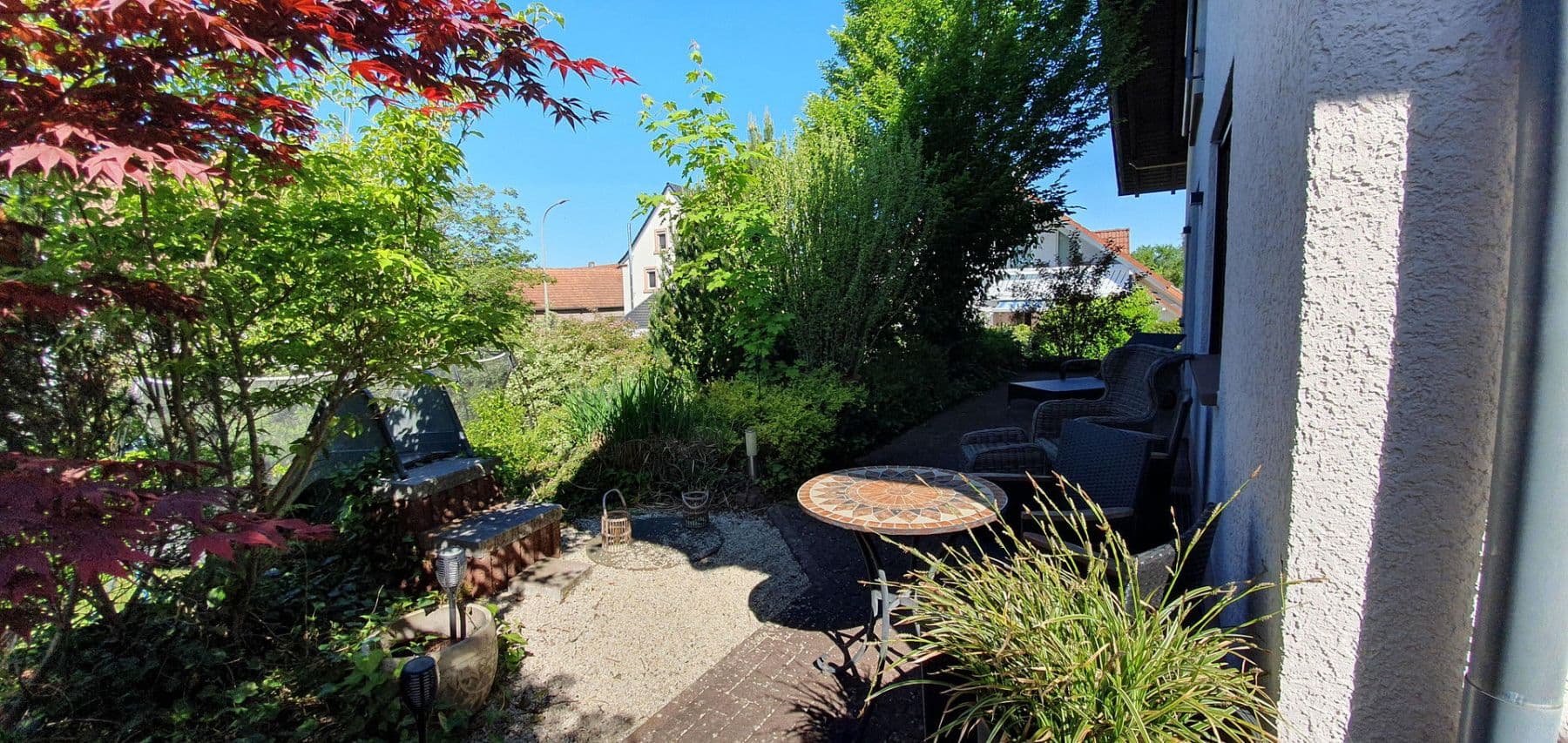 Predaj domu 270 m², pozemek 1.648 m², Hermersberg, Porýnie-Falcko Predaj domu 270 m², pozemek 1.648 m², Hermersberg, Porýnie-Falcko