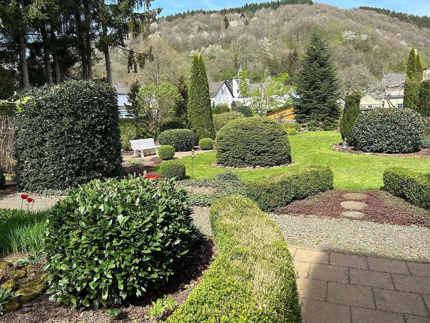 Predaj domu 240 m², pozemek 2.468 m², Mürlenbach, Porýnie-Falcko Predaj domu 240 m², pozemek 2.468 m², Mürlenbach, Porýnie-Falcko