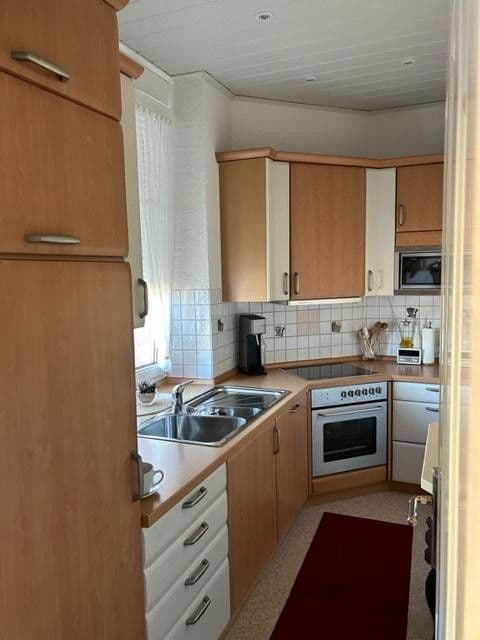 Predaj domu 240 m², pozemek 2.468 m², Mürlenbach, Porýnie-Falcko Predaj domu 240 m², pozemek 2.468 m², Mürlenbach, Porýnie-Falcko